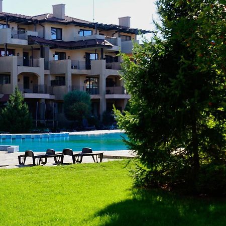 Ваканционни Апартаменти Калиакрия - Holiday Apartments Kaliakria Topola Εξωτερικό φωτογραφία