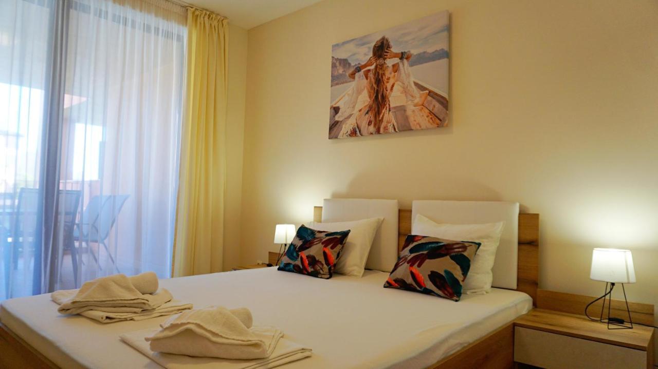 Ваканционни Апартаменти Калиакрия - Holiday Apartments Kaliakria Topola Εξωτερικό φωτογραφία