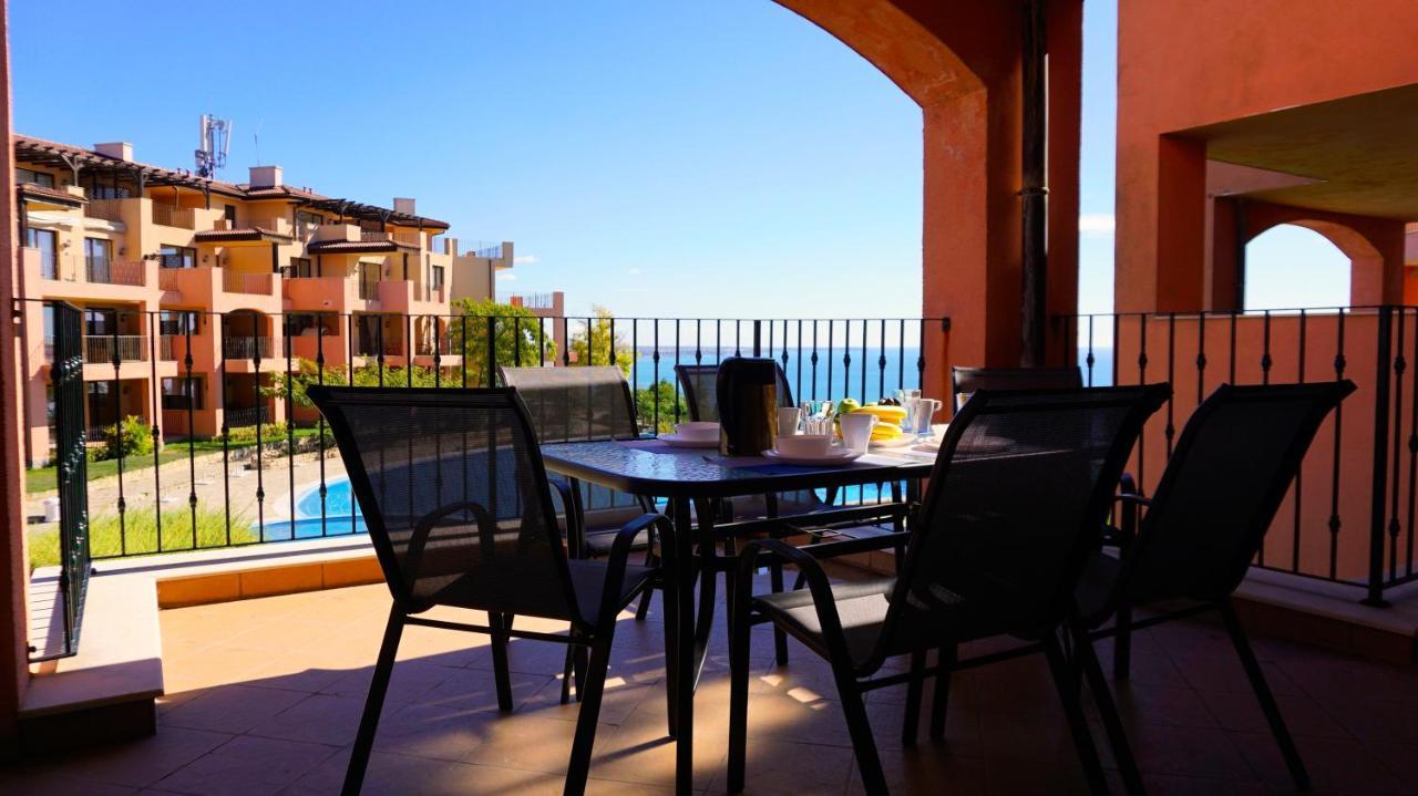 Ваканционни Апартаменти Калиакрия - Holiday Apartments Kaliakria Topola Εξωτερικό φωτογραφία