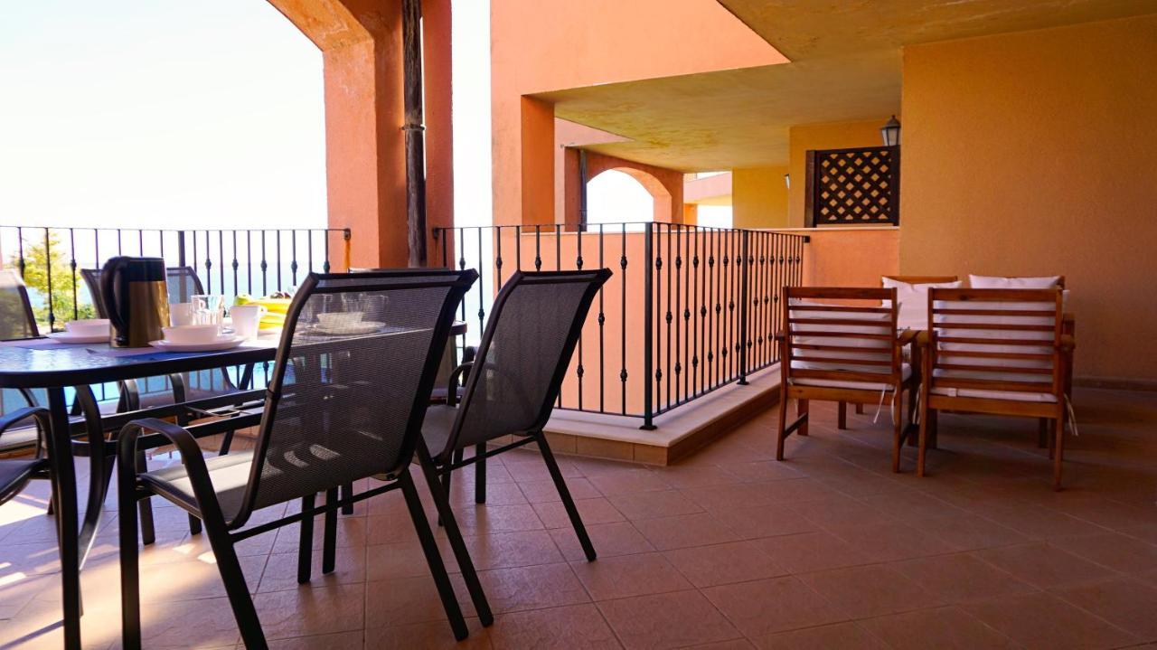 Ваканционни Апартаменти Калиакрия - Holiday Apartments Kaliakria Topola Εξωτερικό φωτογραφία