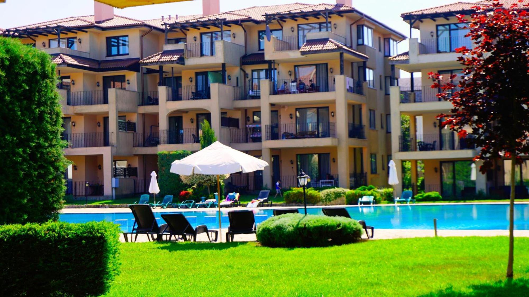 Ваканционни Апартаменти Калиакрия - Holiday Apartments Kaliakria Topola Εξωτερικό φωτογραφία