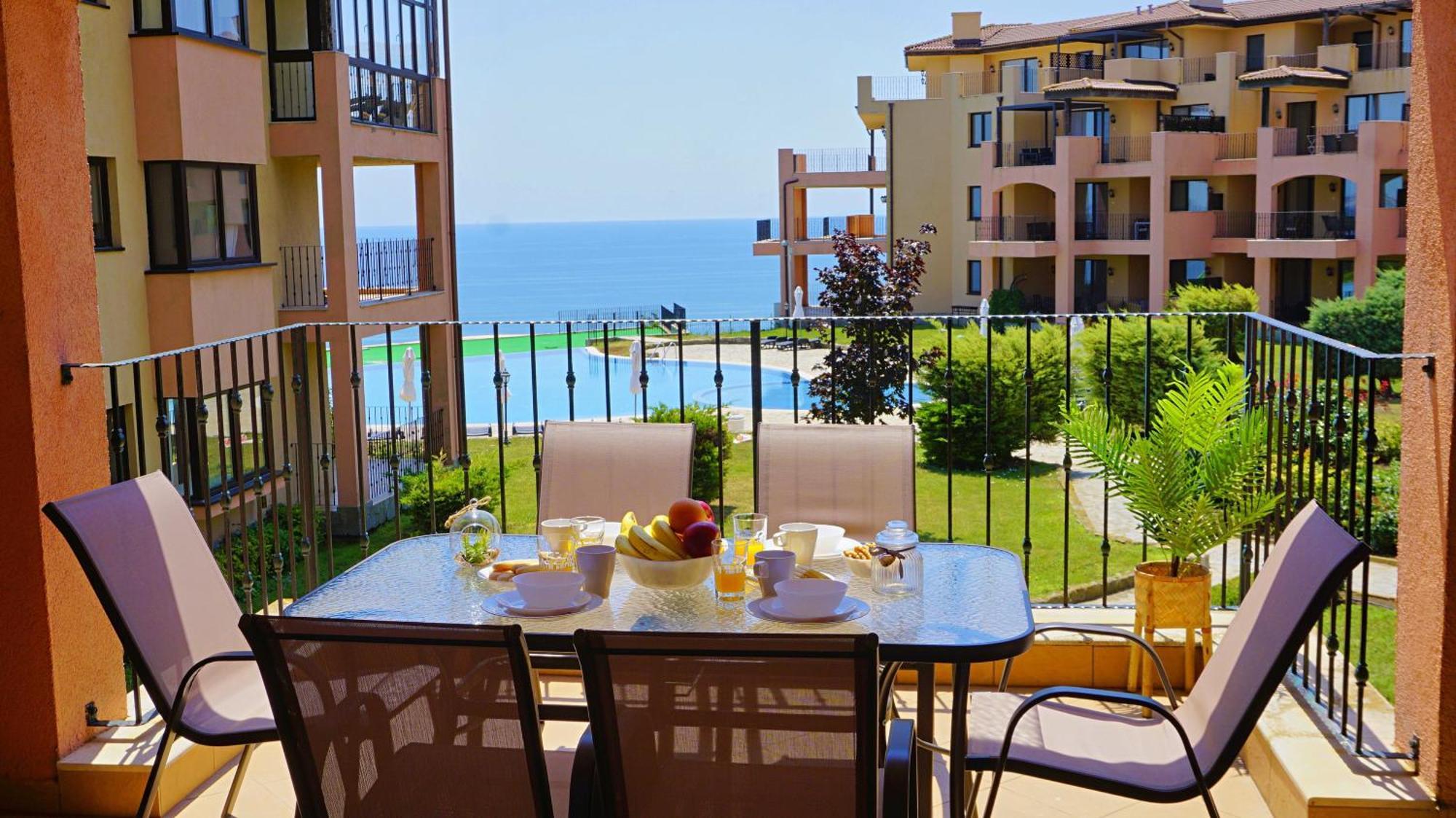 Ваканционни Апартаменти Калиакрия - Holiday Apartments Kaliakria Topola Εξωτερικό φωτογραφία