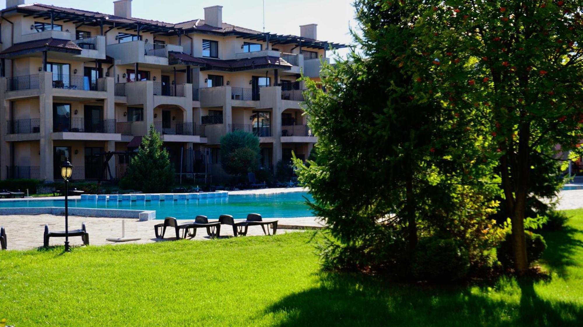 Ваканционни Апартаменти Калиакрия - Holiday Apartments Kaliakria Topola Εξωτερικό φωτογραφία