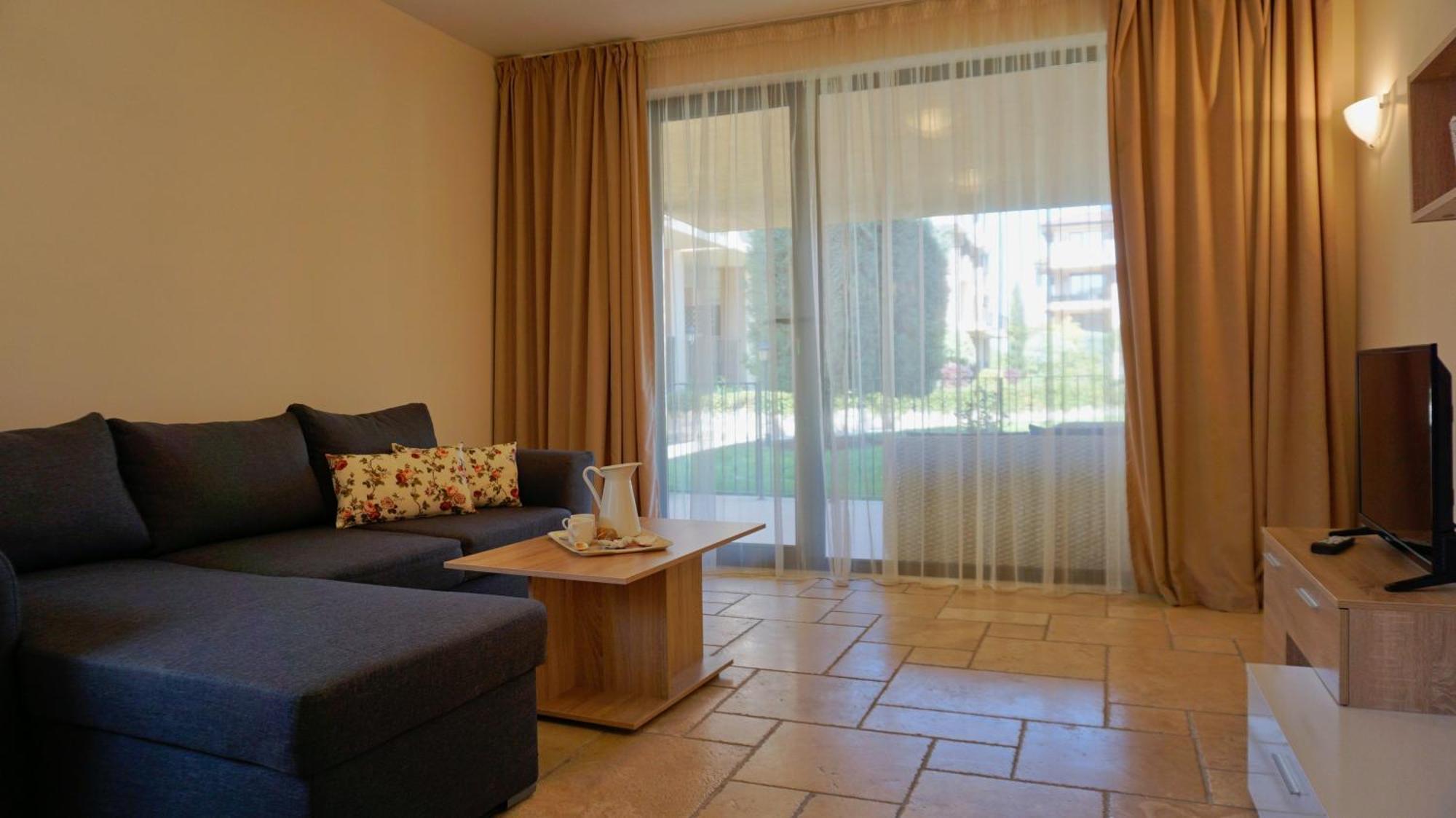 Ваканционни Апартаменти Калиакрия - Holiday Apartments Kaliakria Topola Δωμάτιο φωτογραφία